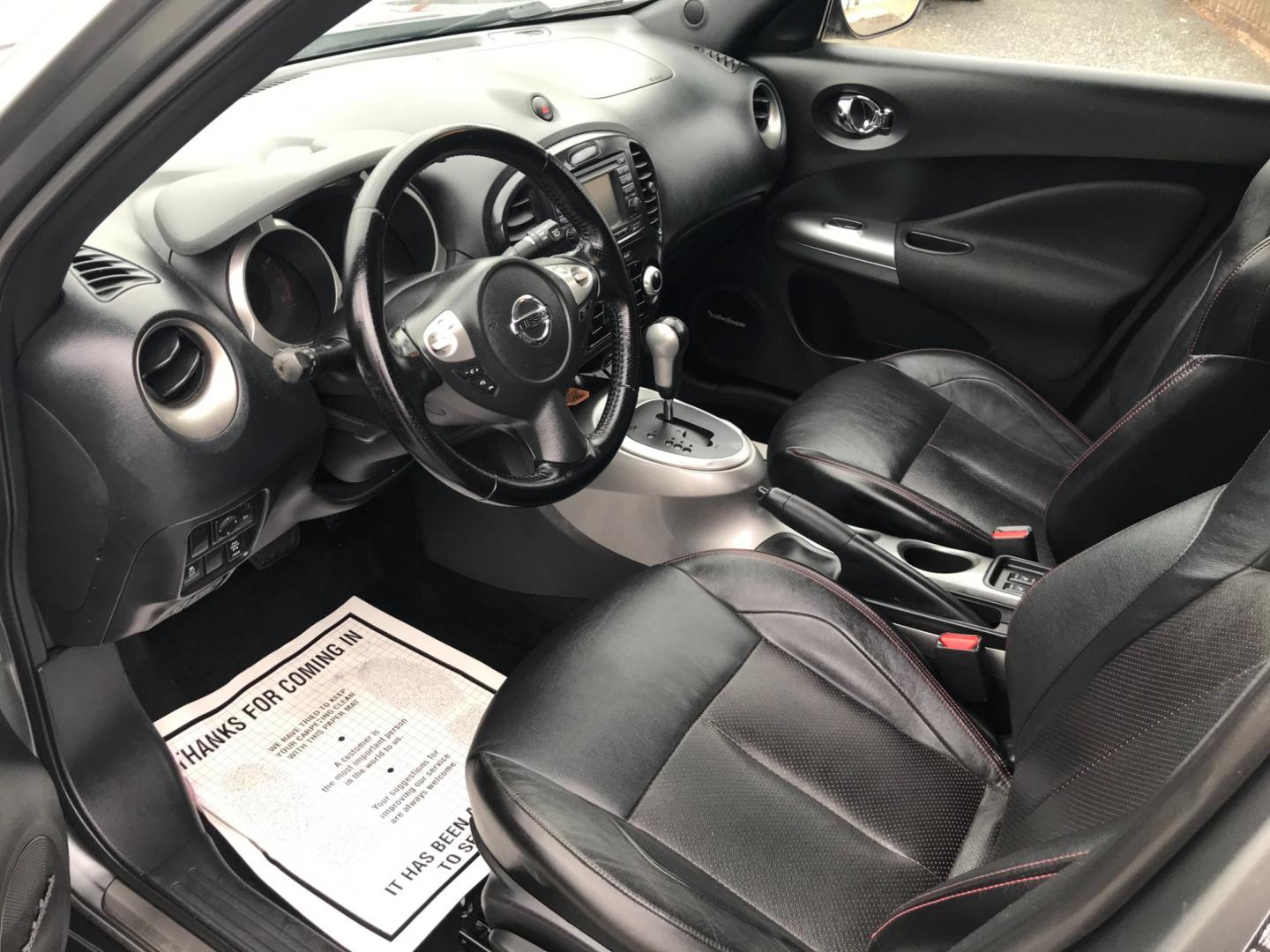 2013 Gray /Black Nissan Juke S (JN8AF5MV5DT) with an 1.6 V4 engine, Automatic transmission, located at 577 Chester Pike, Prospect Park, PA, 19076, (610) 237-1015, 39.886154, -75.302338 - Photo#9